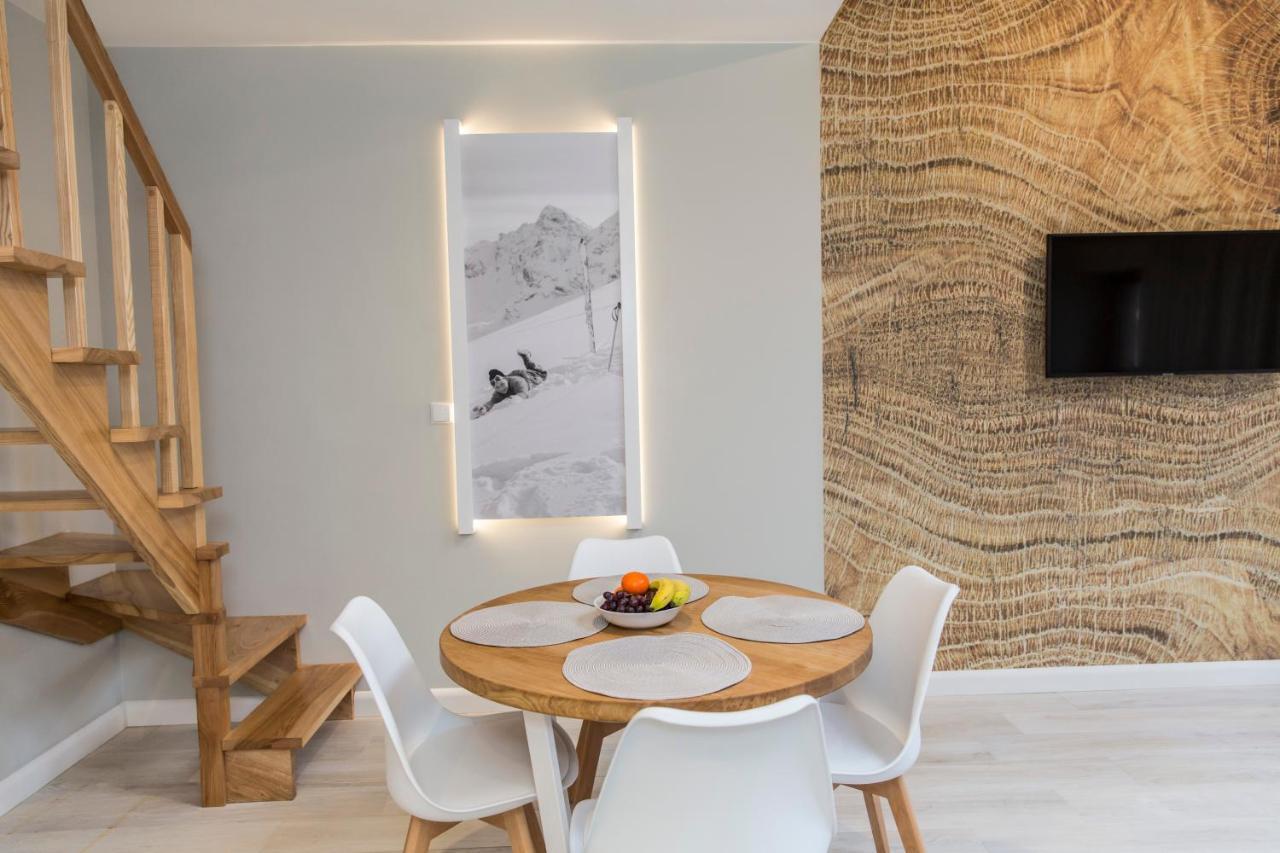 One-Bedroom Apartmentn mezzanine Mountain View